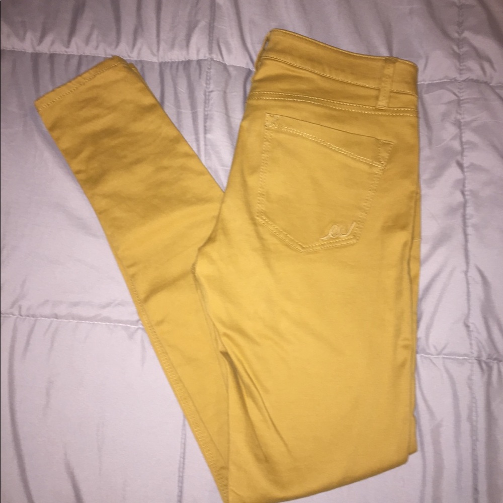 Brand New Express Pants size 4